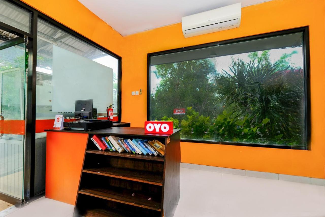 Oyo 2521 Uluwatu Cahya Guest House Екстериор снимка