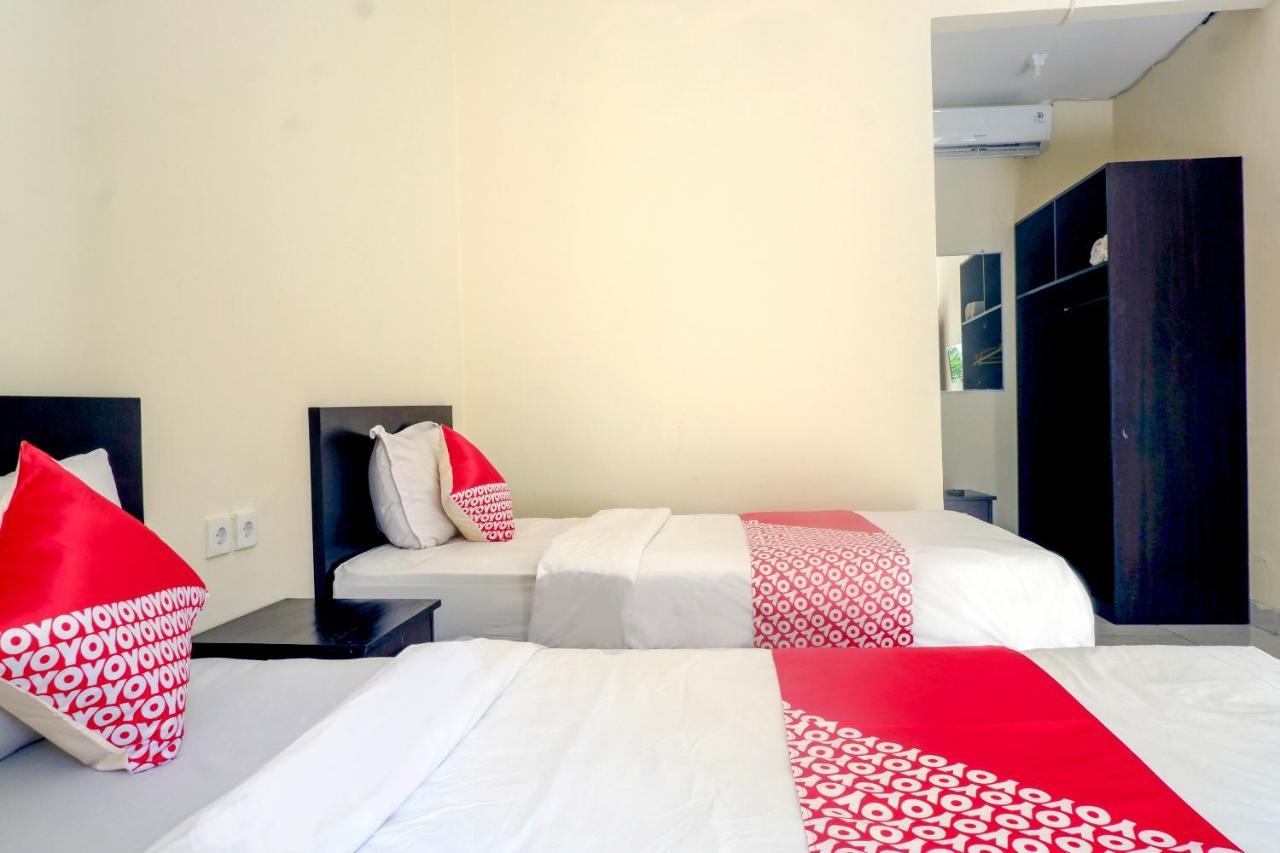 Oyo 2521 Uluwatu Cahya Guest House Екстериор снимка