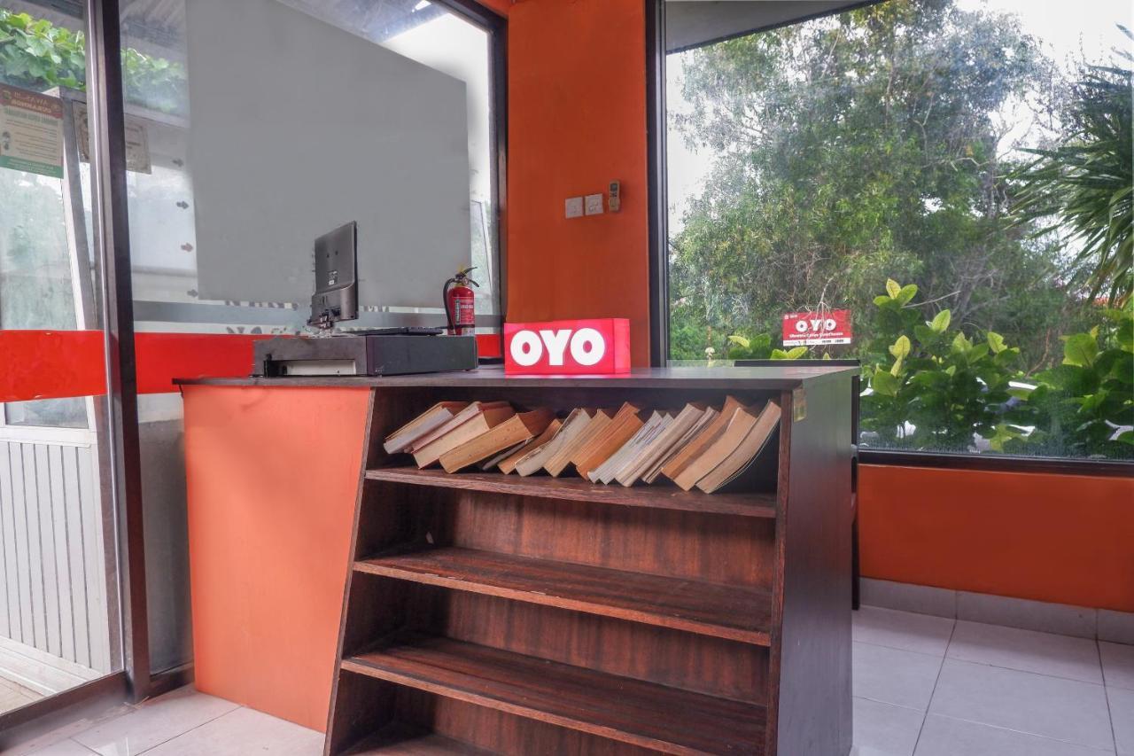 Oyo 2521 Uluwatu Cahya Guest House Екстериор снимка